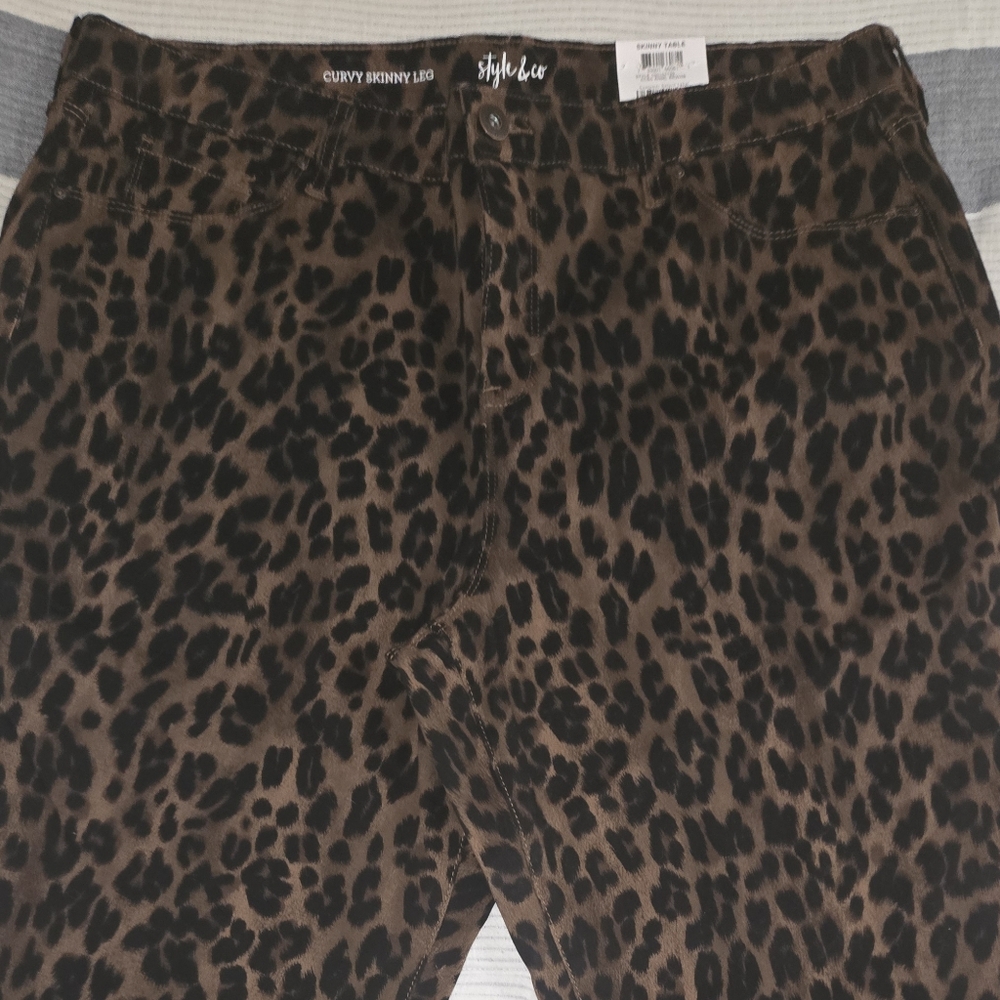 Leopard pants - Picture 2 of 5